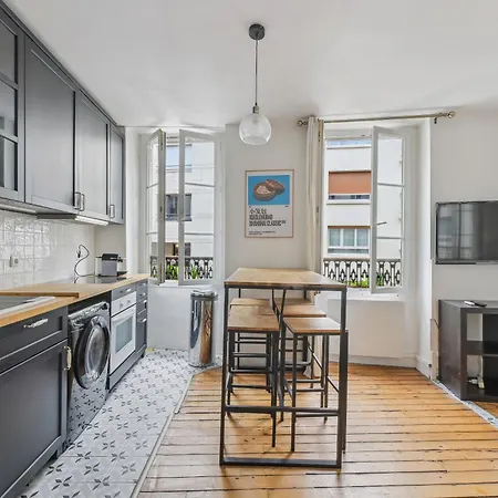 De Charme Pres De Montmartre By Weekome Apartament *